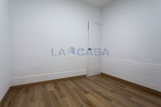 Piso en venta en Les Planes en Hospitalet de Llobregat, L´