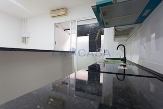 Piso en venta en Les Planes en Hospitalet de Llobregat, L´