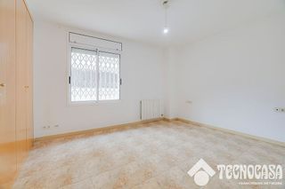 Piso en venta en L'Havana en Mataró