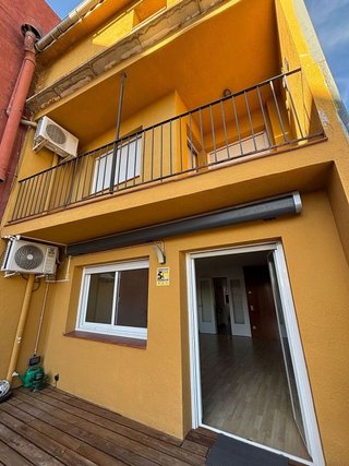 Casa adosada en venta en Centre - Joan Prim en Granollers