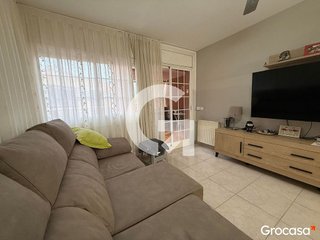 Piso en venta en Peramàs en Mataró