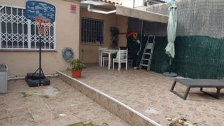 Casa pareada en venta en Esparreguera