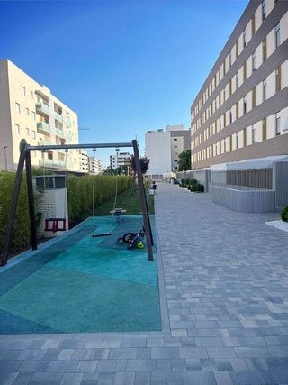 Piso en venta en Poniente-Norte - Miralbaida - Parque Azahara en Córdoba