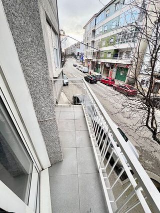 Piso en venta en Mariñamansa en Ourense