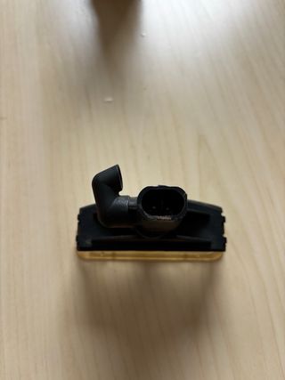 Luz matrícula Nissan Micra K12