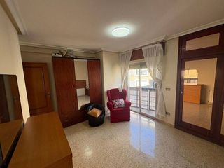 Piso en venta en Ensanche - Diputación en Alicante