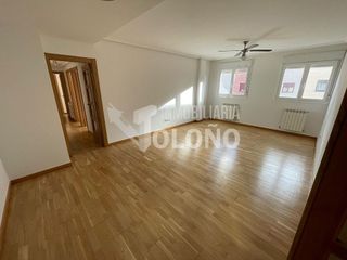 Piso en venta en Haro