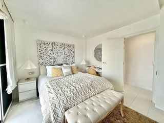 Piso en venta en Playa de San Juan en Alicante