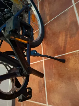 Bicicleta Plegable Azul con Cesta