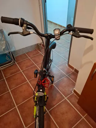 Bicicleta Plegable Azul con Cesta