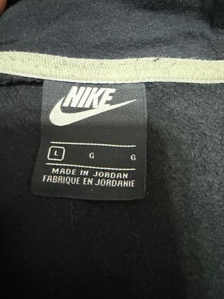 Sudadera Nike Negra con Logo Blanco Grande