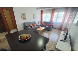 Piso en venta en San Luis en Almería