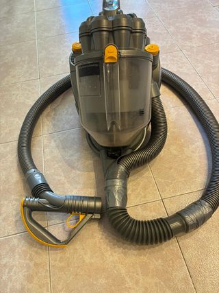 Aspiradora Dyson para piezas + Accesorios