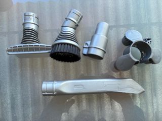Aspiradora Dyson para piezas + Accesorios