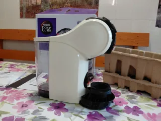 Cafetera Nescafé Dolce Gusto Genio S DeLonghi