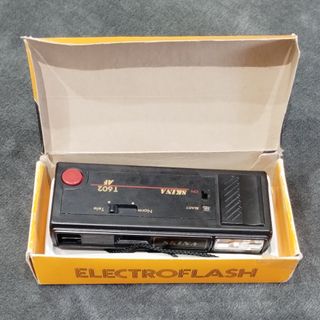 Skina T602 AF Fotocamera 110 testata