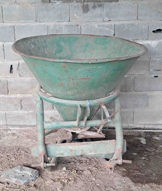 Abonadora centrífuga 500 Kgs.