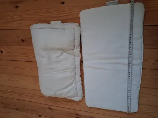 Minicuna, colchón, protector, almohada, 2 fundas..