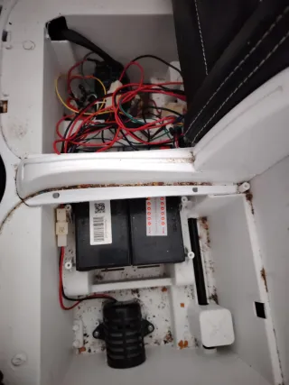 Coche eléctrico Mercedes para niños