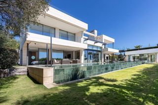 Chalet en alquiler en Nagüeles Alto en Marbella