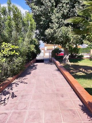 Chalet en venta en Manantiales - Lagar - Cortijo en Alhaurín de la Torre