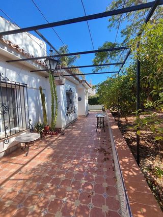 Chalet en venta en Manantiales - Lagar - Cortijo en Alhaurín de la Torre
