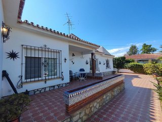 Chalet en venta en Manantiales - Lagar - Cortijo en Alhaurín de la Torre