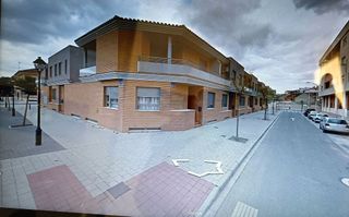 Casa adosada en venta en Santa Cruz - Industria - Polígono Campollano en Albacete
