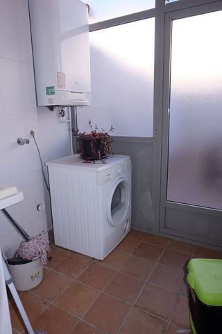 Casa adosada en venta en Santa Cruz - Industria - Polígono Campollano en Albacete