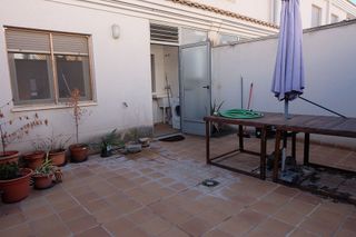 Casa adosada en venta en Santa Cruz - Industria - Polígono Campollano en Albacete