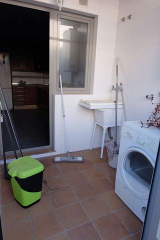 Casa adosada en venta en Santa Cruz - Industria - Polígono Campollano en Albacete