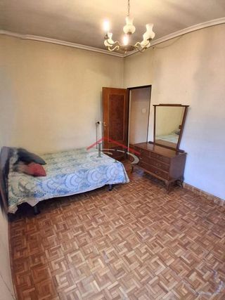 Casa adosada en venta en El Ejido - Santa Ana en León