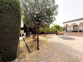 Chalet en venta en Montilla