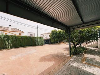 Chalet en venta en Montilla