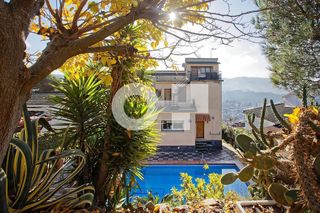 Chalet en venta en Sant Fost de Campsentelles