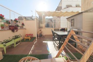 Casa pareada en venta en Collblanc en Hospitalet de Llobregat, L´