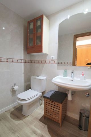 Casa pareada en venta en Collblanc en Hospitalet de Llobregat, L´