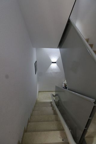 Casa pareada en venta en Collblanc en Hospitalet de Llobregat, L´
