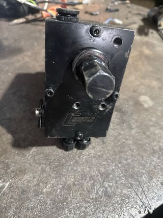 Bomba hidráulica manual volquete/cabina