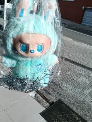 Labubu Peluche Arcoíris