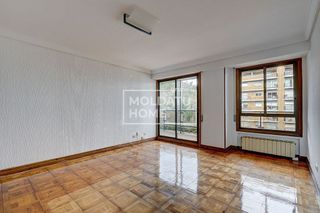 Piso en venta en Amara - Berri en San Sebastián-Donostia