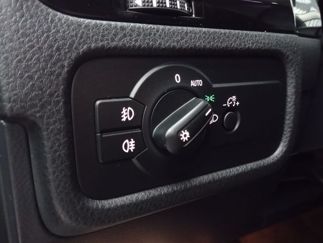 Volkswagen Touareg 2016