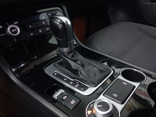 Volkswagen Touareg 2016