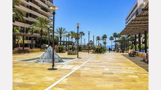 Piso en venta en Playa Bajadilla - Puertos en Marbella