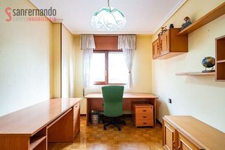 Piso en venta en Alisal - Cazoña - San Román en Santander