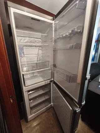 Nevera Balay 70 cm ancho Acero Inoxidable