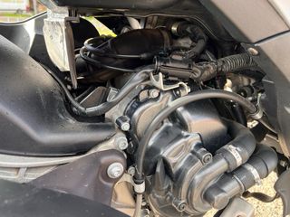 Piaggio Beverly 300 HPE S Plata