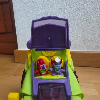 Coche Monster Villano Superzings