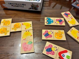 Goula Dominó de Madera