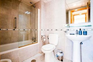 Piso en venta en Puerto Deportivo en Guardamar del Segura